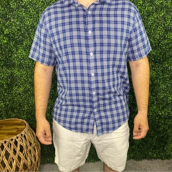 Untuckit blue button down - Picture 3 of 5